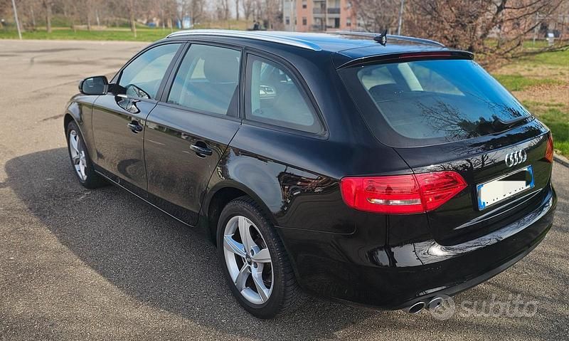 Usata Audi A4 Business Plus 150 CV (110 kW) 2014 Nero Station wagon