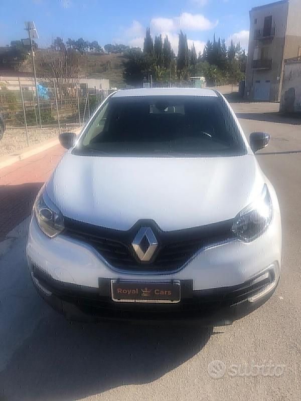 Usata Renault Captur 90 CV (66 kW) 2019 Bianco SUV