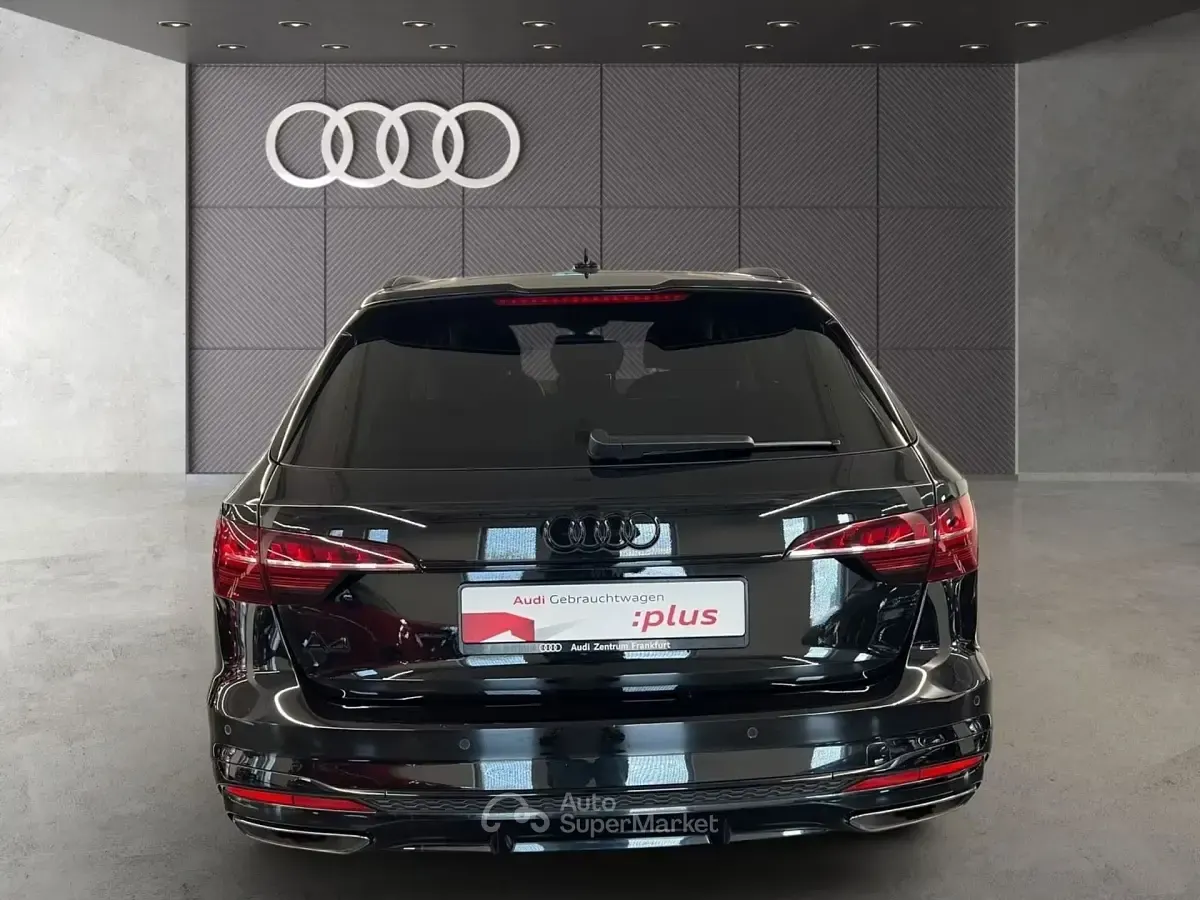 Occasion Audi A4 Competition 205 PK (150 kW) 2024 Zwart Stationwagen