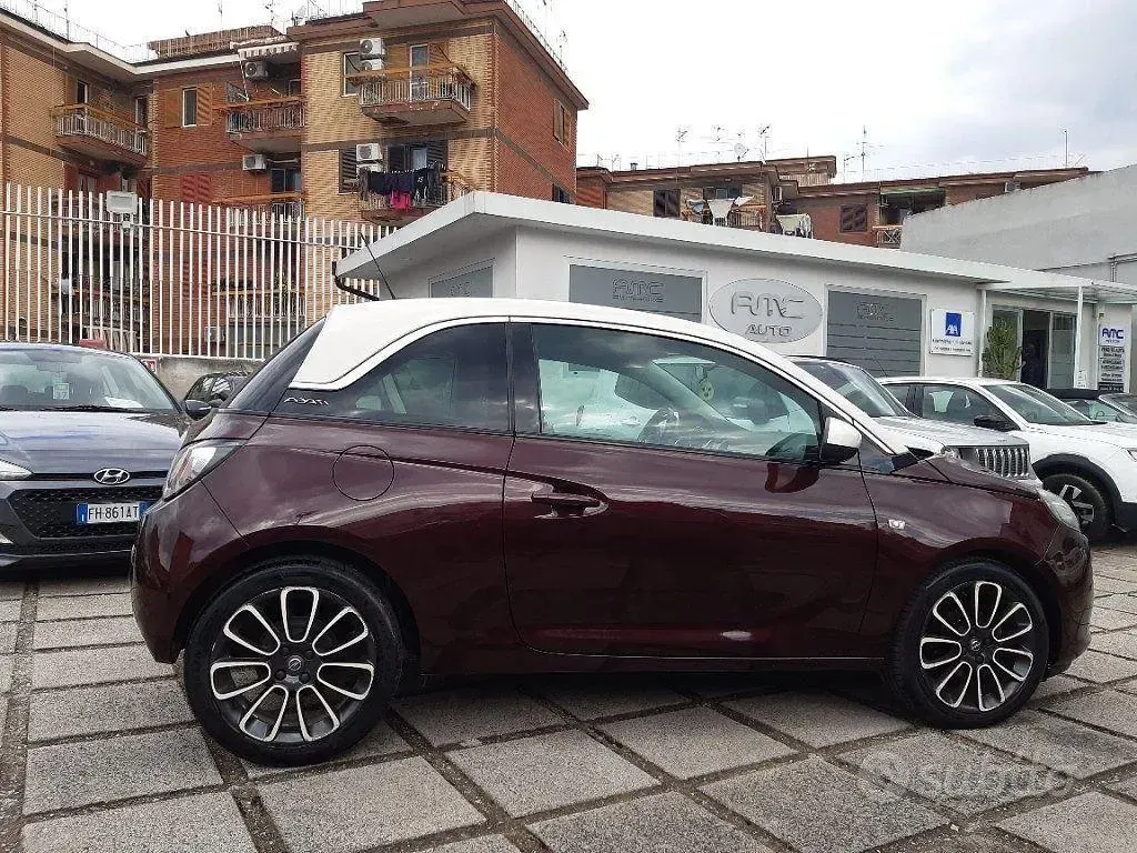 Usata Opel Adam 87 CV (63 kW) 2017 Rosso Utilitaria