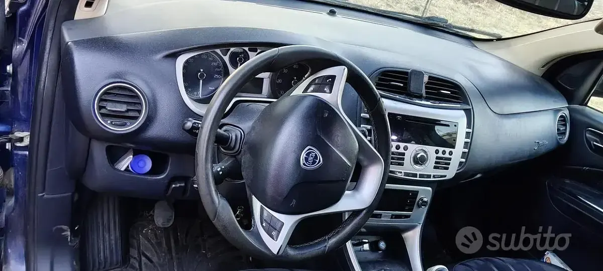 Usata Lancia Delta 120 CV (88 kW) 2009 Bluazzurro Utilitaria