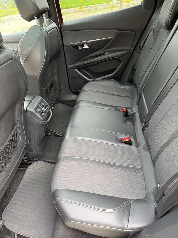 Usata Peugeot 3008 GT-line 150 CV (110 kW) 2016 Marrone SUV