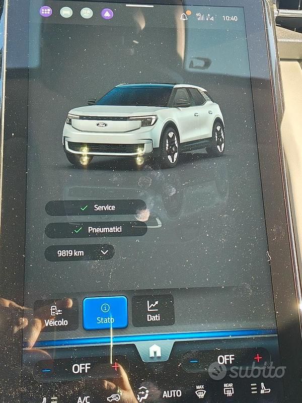 Usata Ford Explorer 210 kW (286 CV) 2025 Bianco SUV
