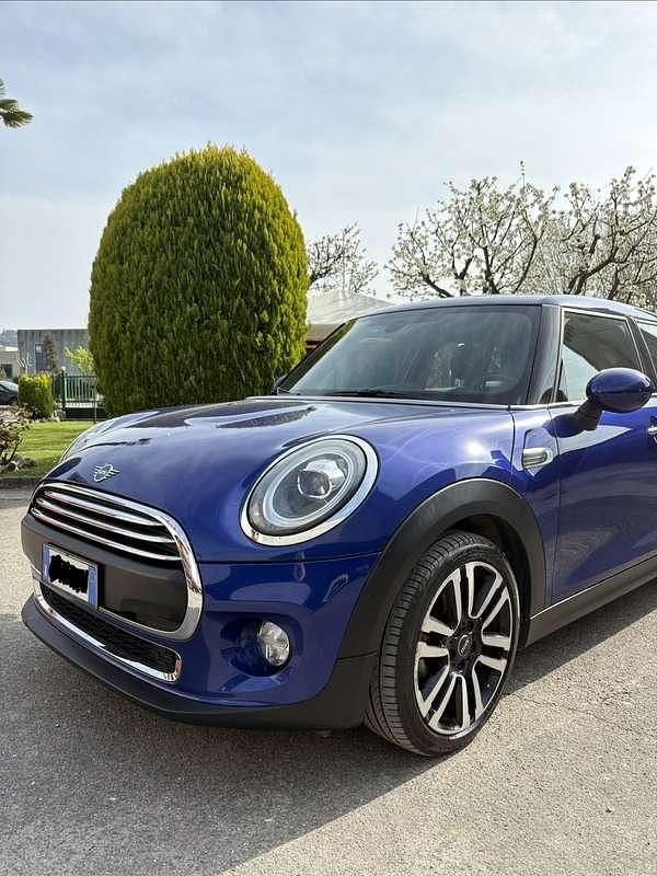 Usata Mini One D 95 CV (69 kW) 2018 Blu/azzurro Utilitaria