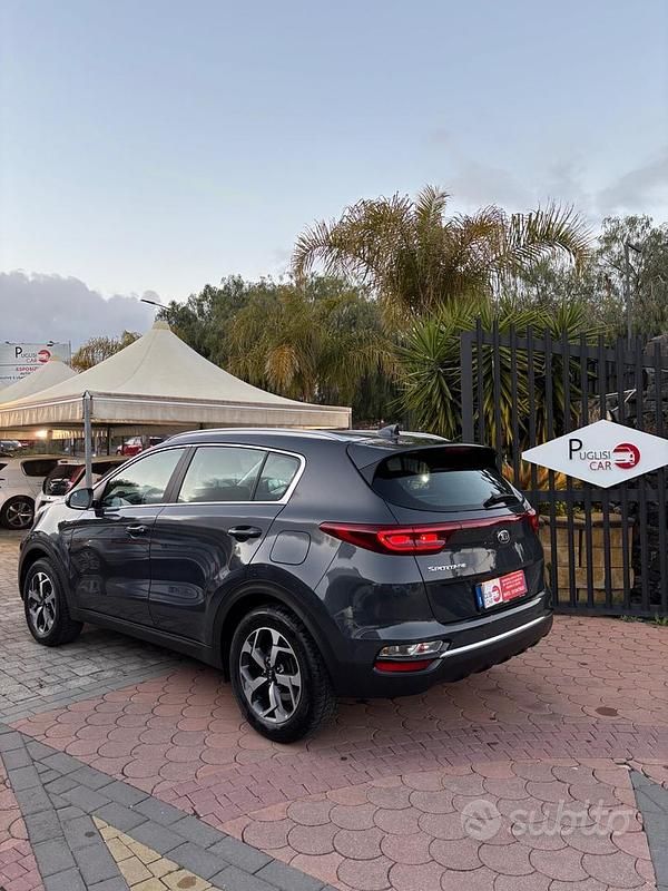 Usata Kia Sportage 115 CV (84 kW) 2021 Grigio SUV