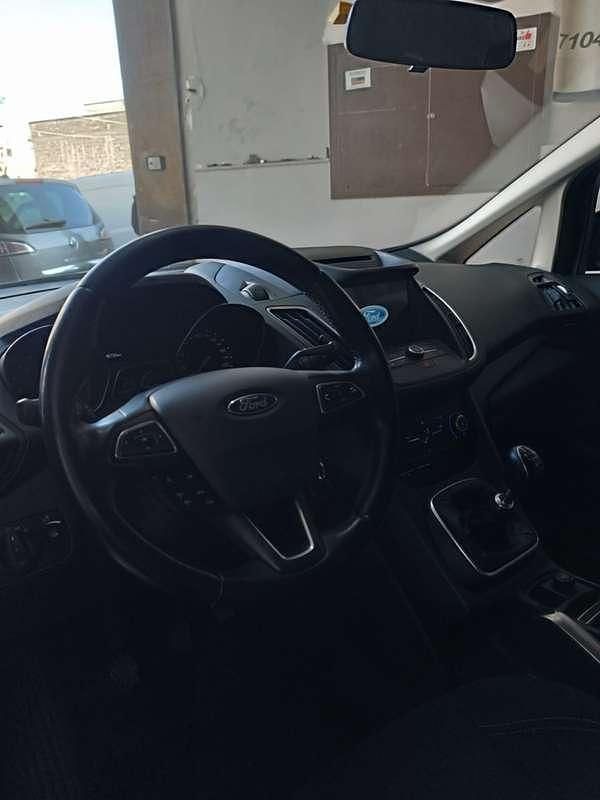 Usata Ford C-MAX Business Edition 95 CV (69 kW) 2016 Nero Monovolume
