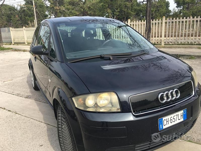 Usata Audi A2 2003 Blu Utilitaria