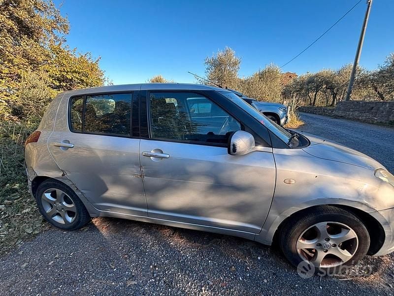 Usata Suzuki Swift 67 CV (49 kW) 2007 Utilitaria