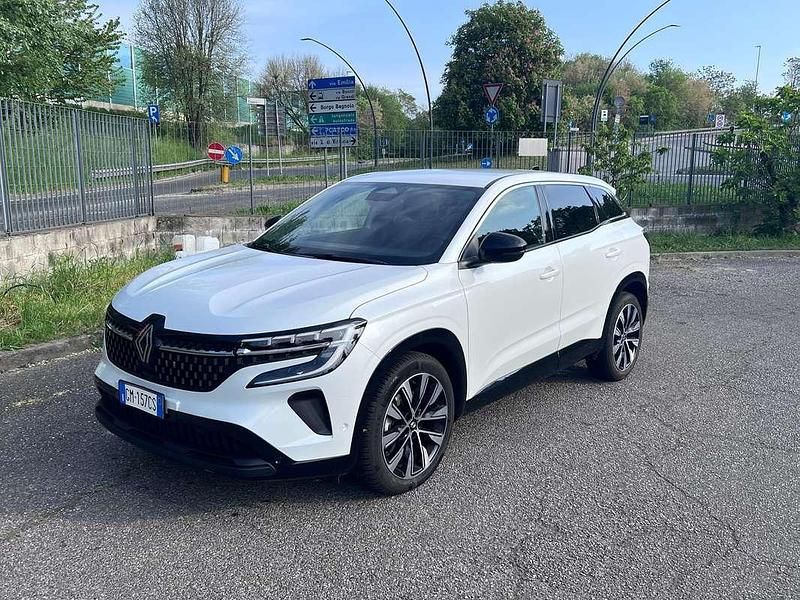 Usata Renault Austral Techno 200 CV (147 kW) 2023 Bianco SUV