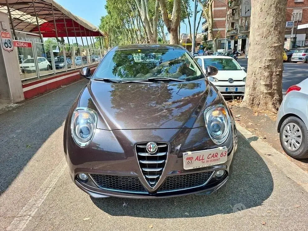 Usata Alfa Romeo MiTo 105 CV (77 kW) 2014 Marrone Utilitaria