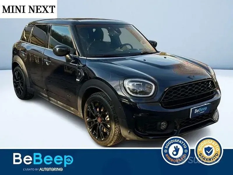 Käytetty Mini Cooper S Countryman 178 HP (130 kW) 2022 Musta Katumaasturi