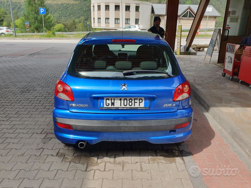 Usata Peugeot 206+ 60 CV (44 kW) 2009 Blu Utilitaria