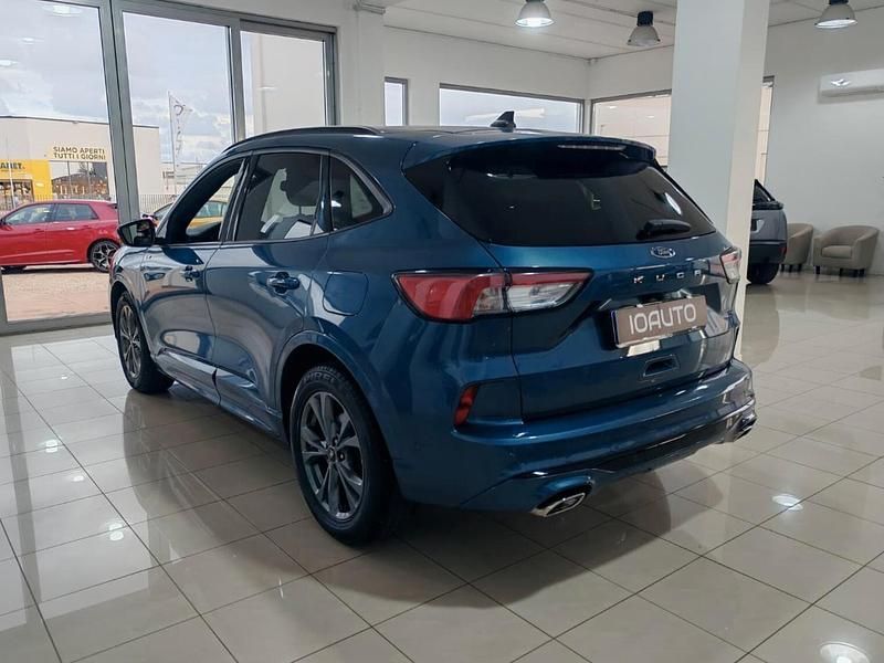 Usata Ford Kuga ST-Line 120 CV (88 kW) 2023 Blu SUV