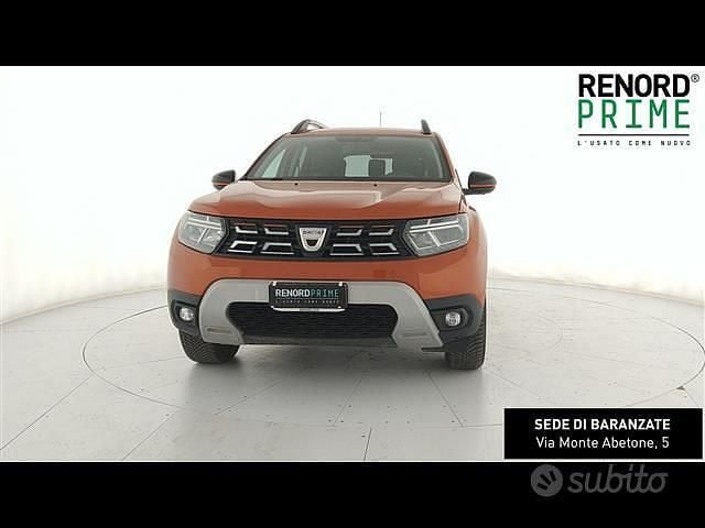 Usata Dacia Duster Extreme 115 CV (84 kW) 2022 Arancione SUV