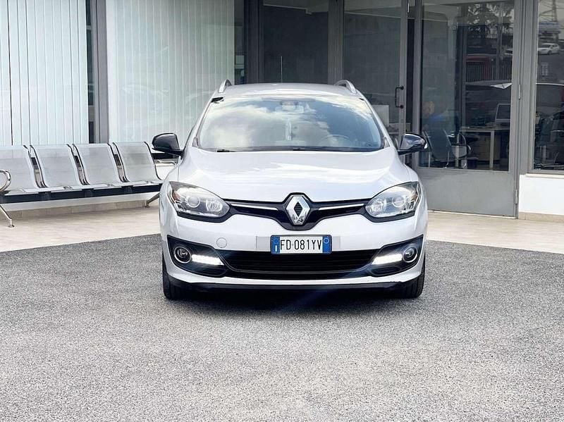 Usata Renault Mégane GrandTour 110 CV (80 kW) 2016 Argento Station wagon
