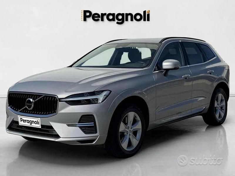 Argento Usata 2022 Volvo XC60 Core SUV | 30.900 € (Ottimo prezzo) - Immagine 1/4