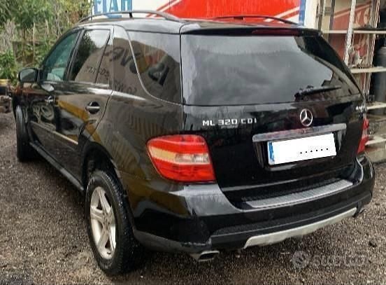 Usata Mercedes ML320 2008 Nero SUV