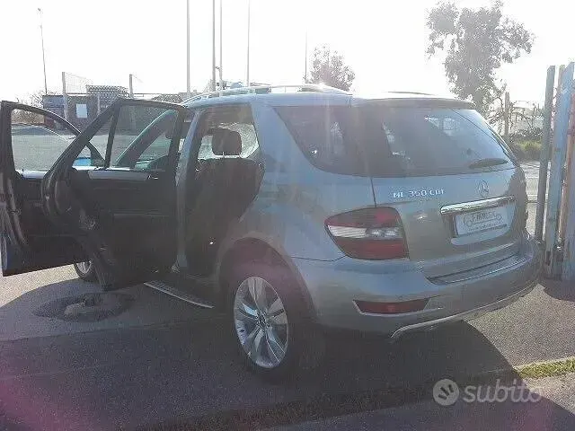Begagnad Mercedes ML350 224 HK (164 kW) 2009 Grå SUV