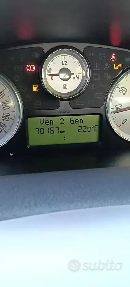 Usata Lancia Ypsilon 69 CV (50 kW) 2012 Nero Utilitaria