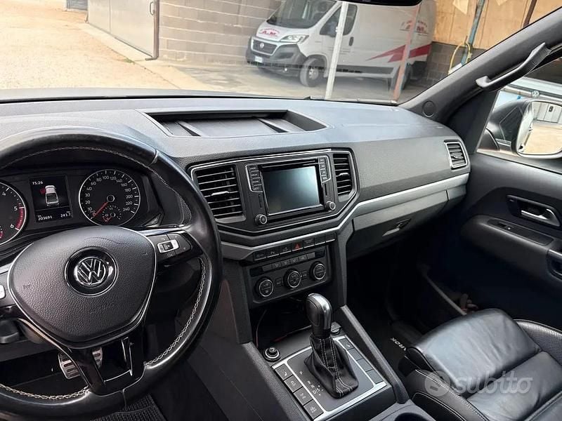 Usata VW Amarok Aventura 258 CV (189 kW) 2019 Grigio Pick-up