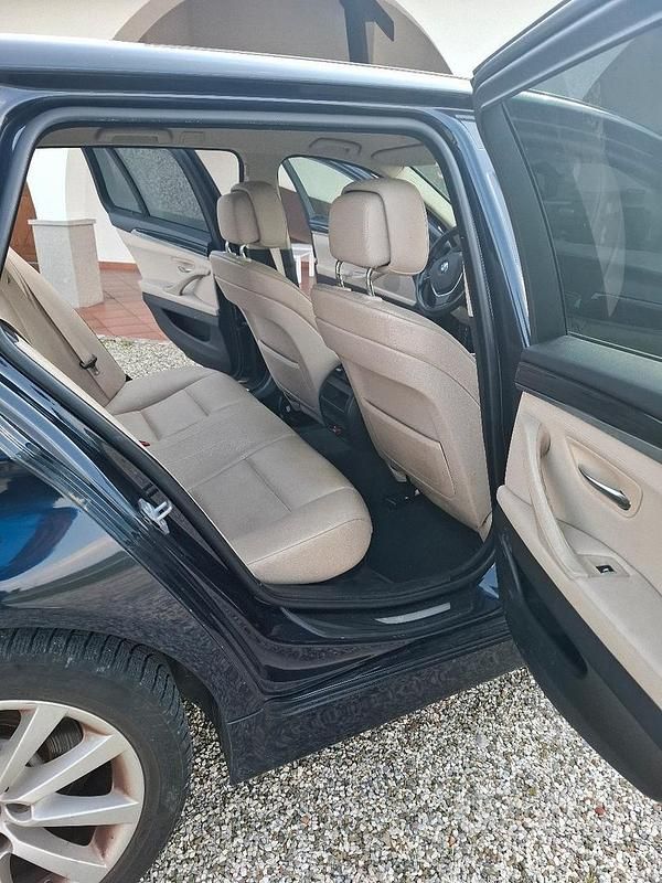 Usata BMW 520 2013 Blu Station wagon