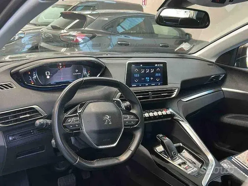 Usata Peugeot 3008 Business-Line 131 CV (96 kW) 2020 Grigio SUV