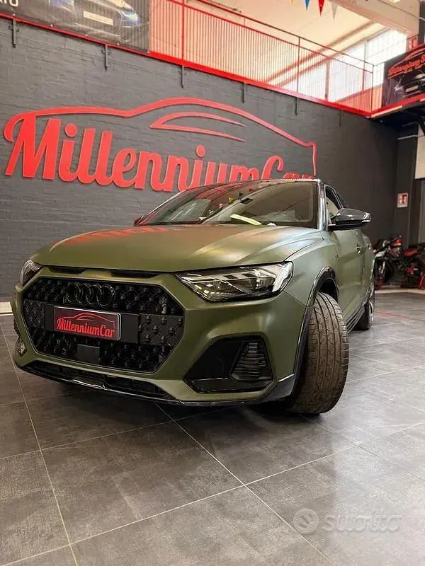 Usata Audi A1 Comfort 150 CV (110 kW) 2020 Verde SUV