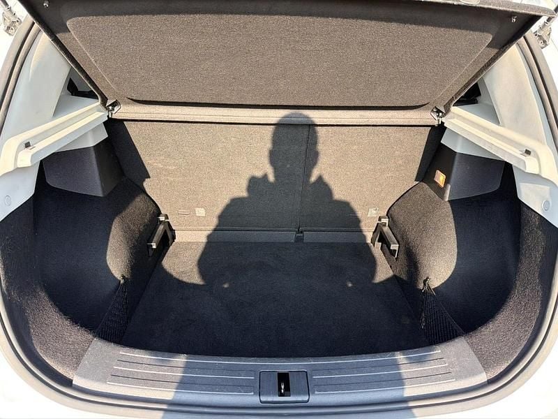 Usata MG ZS Luxury 106 CV (77 kW) 2024 Bianco SUV