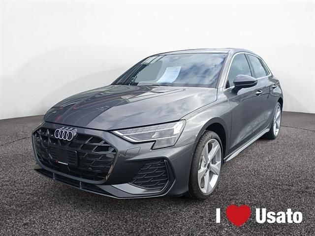Grigio Usata 2024 Audi A3 Sportback S-Line Due volumi | 40.500 € (Molto cara) - Immagine 1/4