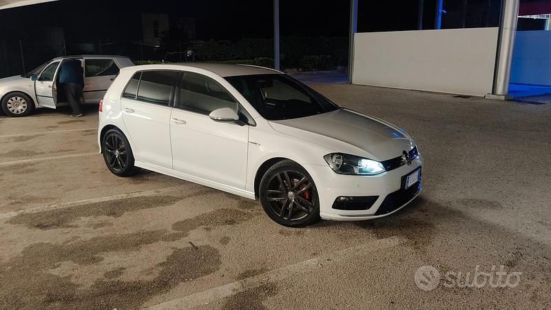 Usata VW Golf VII R-line 110 CV (80 kW) 2016 Bianco Berlina