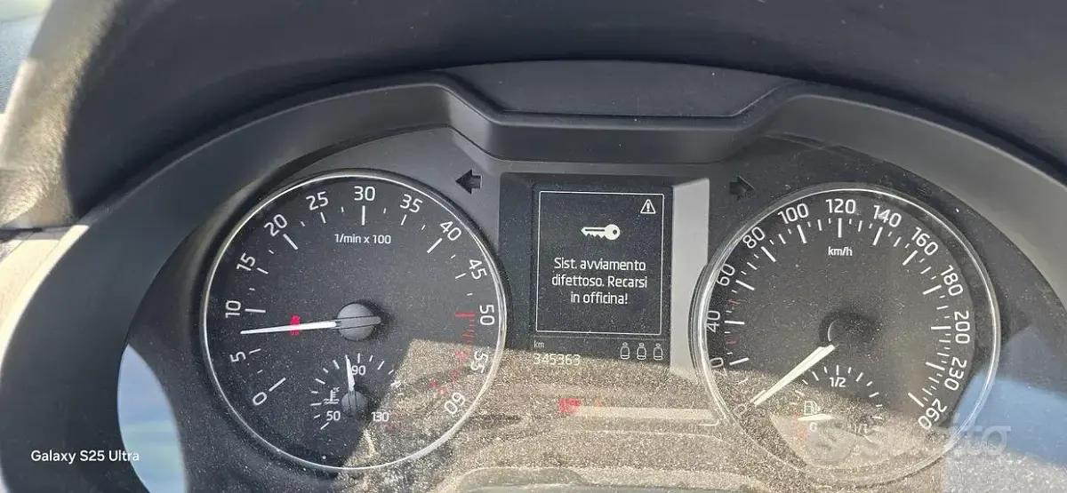 Usata Skoda Octavia 110 CV (80 kW) 2015 Nero Station wagon
