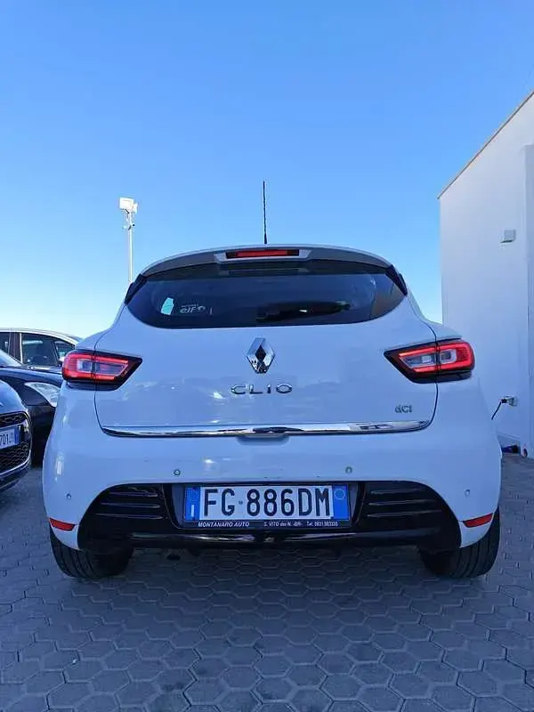Usata Renault Clio IV 90 CV (66 kW) 2016 Berlina