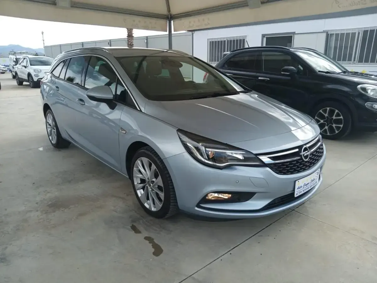 Usata Opel Astra 110 CV (80 kW) 2017 Grigio Station wagon