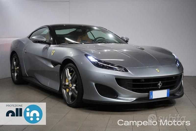 Grigio Usata 2019 Ferrari Portofino Cabrio | 210.000 € (Super prezzo) - Immagine 1/4