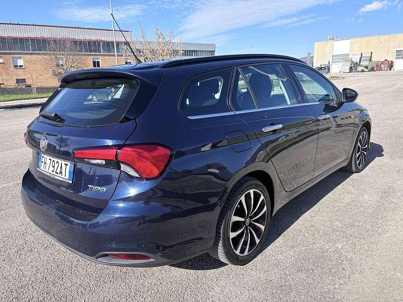 Usata Fiat Tipo Lounge 120 CV (88 kW) 2017 Station wagon
