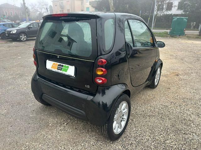 Usata Smart ForTwo Coupé Passion 40 CV (29 kW) 2004 Nero Coupé