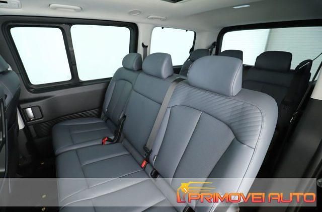 Usata Hyundai Staria 177 CV (130 kW) 2023 Nero Monovolume