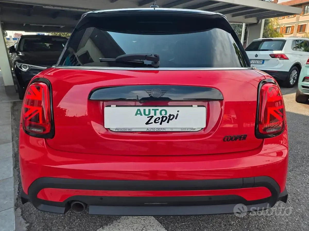 Usata Mini Cooper 136 CV (100 kW) 2022 Rosso Utilitaria