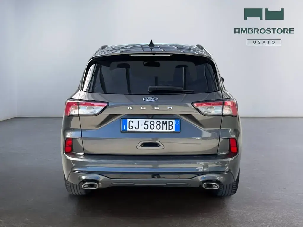 Usata Ford Kuga ST-Line 120 CV (88 kW) 2022 Magnetic grey SUV