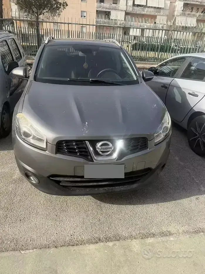 Usata Nissan Qashqai 110 CV (80 kW) 2016 Grigio SUV