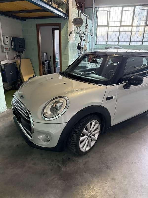 Usata Mini Cooper Hype 136 CV (100 kW) 2017 Utilitaria