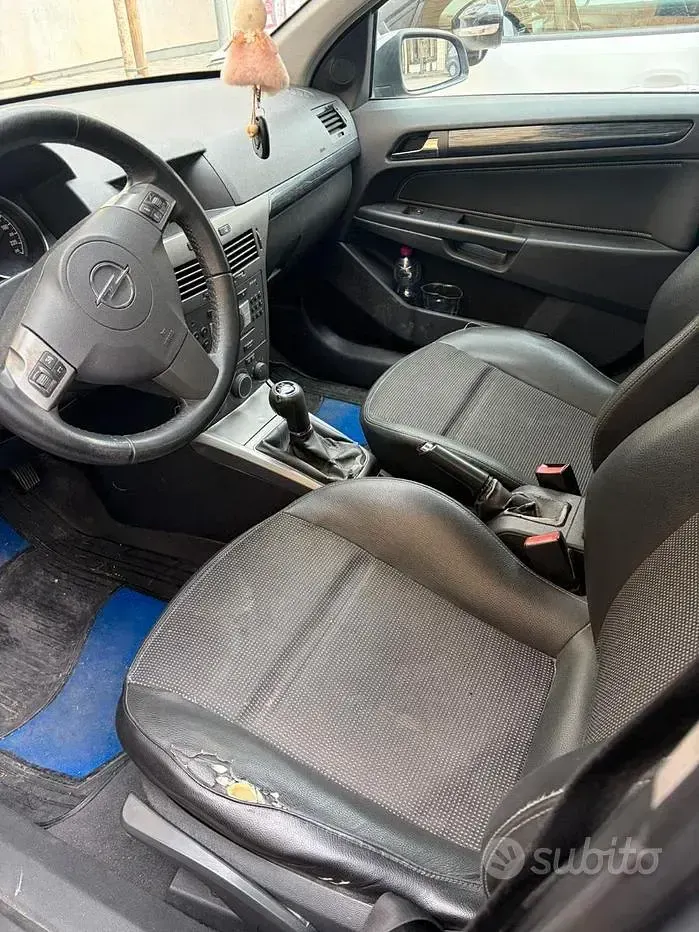 Usata Opel Astra 120 CV (88 kW) 2006 Grigio Berlina
