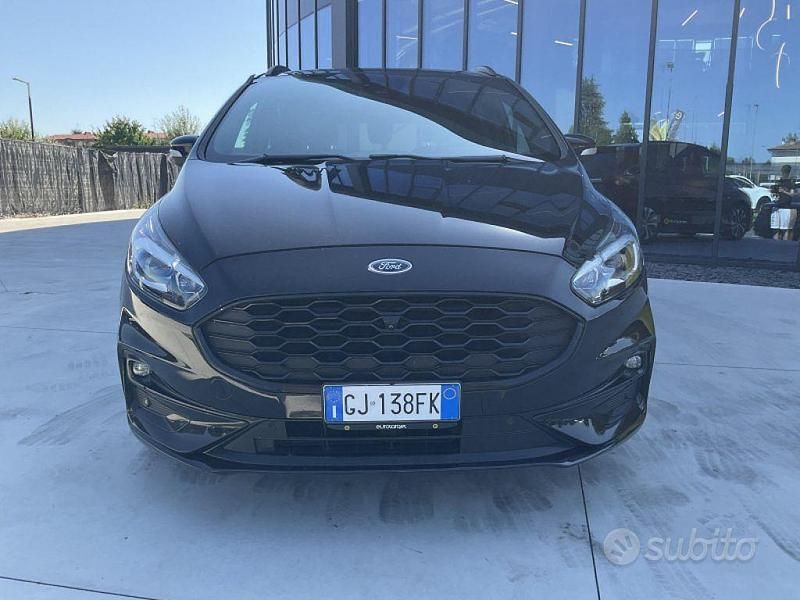 Usata Ford S-MAX Business Edition 190 CV (139 kW) 2022 Nero Monovolume