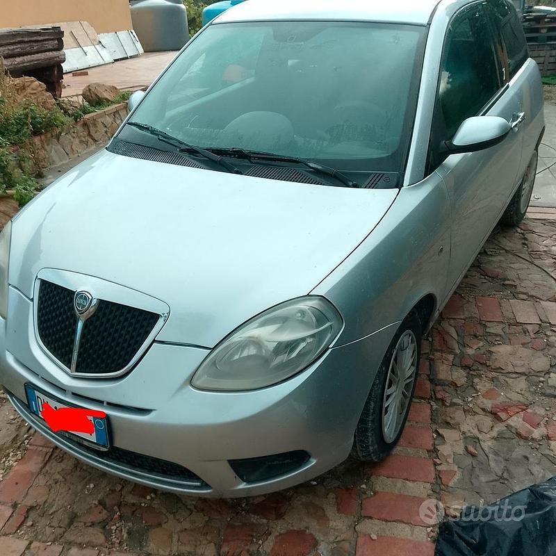 Usata Lancia Ypsilon 2010 Grigio Utilitaria
