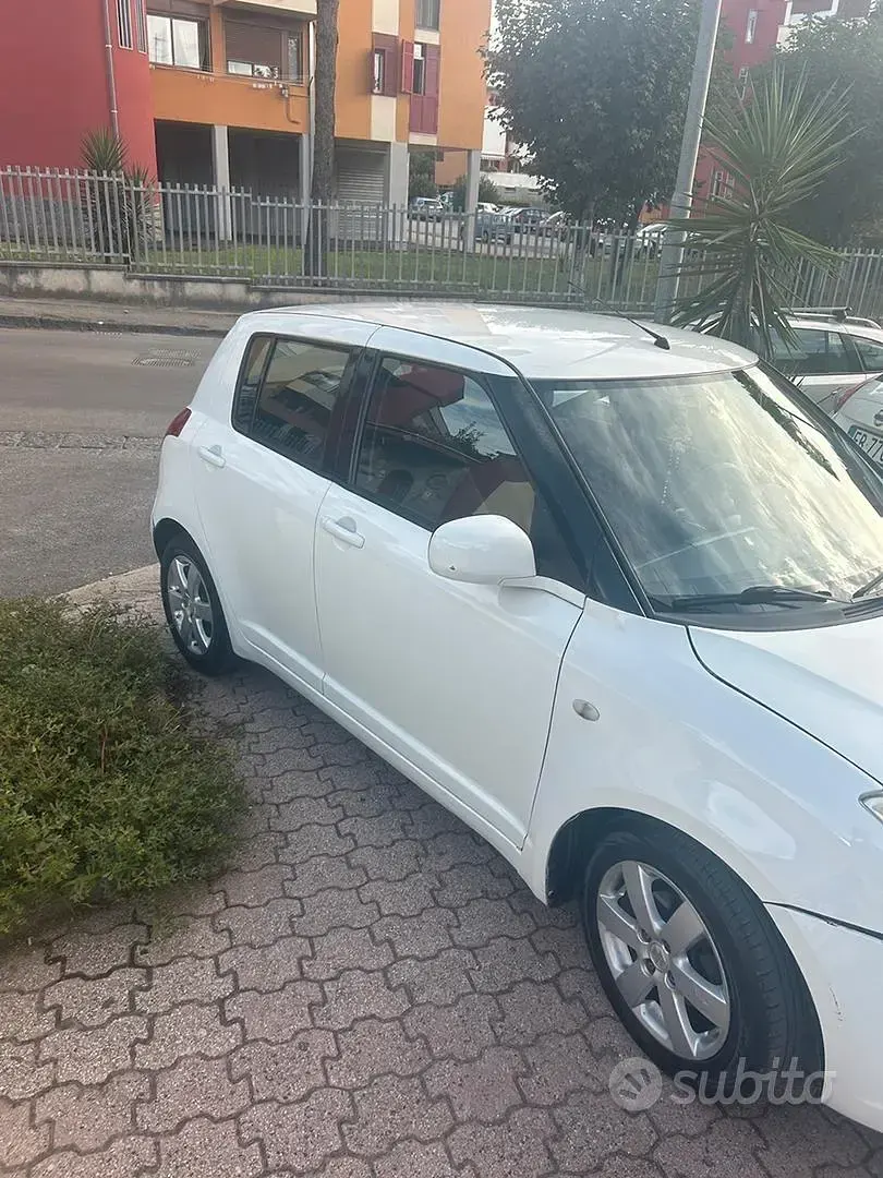 Usata Suzuki Swift 2008 Bianco Utilitaria
