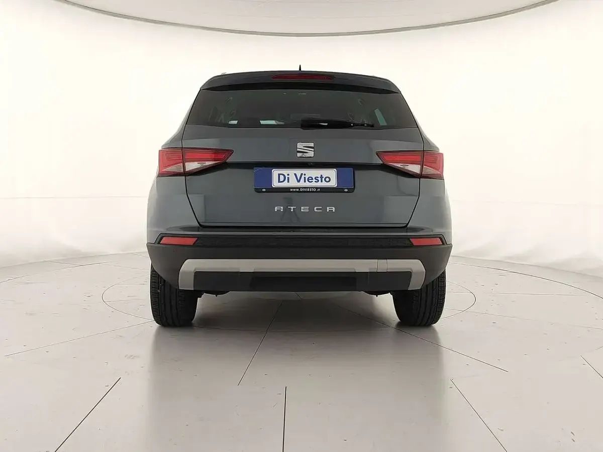 Usata Seat Ateca Business 116 CV (85 kW) 2021 Grigio rodium SUV