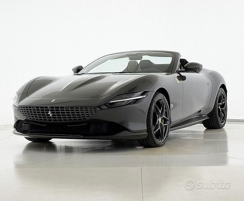 Grigio Nuova 2025 Ferrari Roma Coupé | 327.900 € (Buon prezzo) - Immagine 1/4