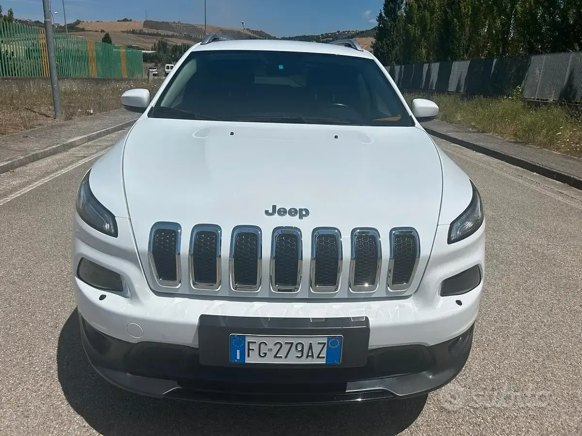 Usata Jeep Cherokee 185 CV (136 kW) 2016 Bianco SUV