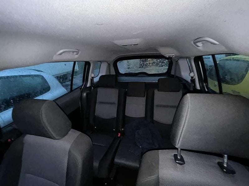 Usata Mazda 5 Active 145 CV (106 kW) 2007 Grigio Monovolume