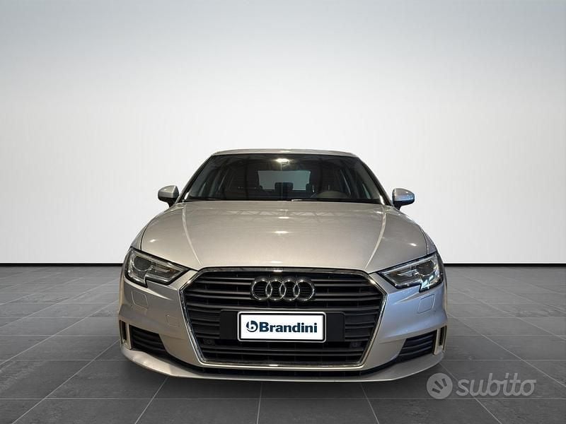 Usata Audi A3 Sport 116 CV (85 kW) 2018 Grigio Berlina